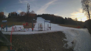 Skiareál Lázeňský vrch - Sjezdovka - 26.2.2026 v 16:49