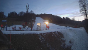 Skiareál Lázeňský vrch - Sjezdovka - 26.2.2026 v 17:59