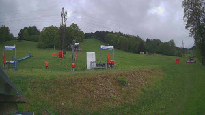 Skiareál Lázeňský vrch - Sjezdovka - 15.5.2026 v 11:59