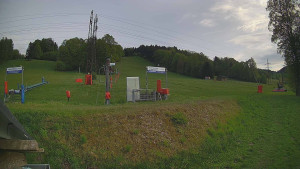 Skiareál Lázeňský vrch - Sjezdovka - 15.5.2026 v 18:59