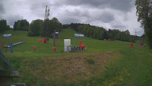 Skiareál Lázeňský vrch - Sjezdovka - 17.5.2026 v 10:59