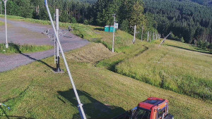 Skiareál Troják - Otočná kamera, svah A - 15.6.2025 v 06:30