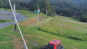 Skiareál Troják - Otočná kamera, svah A - 21.6.2025 v 05:00