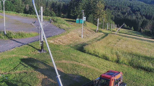 Skiareál Troják - Otočná kamera, svah A - 21.6.2025 v 06:00