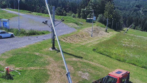 Skiareál Troják - Otočná kamera, svah A - 21.6.2025 v 15:00