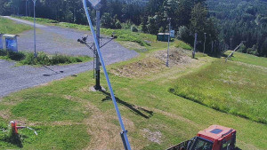 Skiareál Troják - Otočná kamera, svah A - 21.6.2025 v 16:00