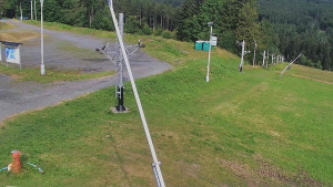 Skiareál Troják - Otočná kamera, svah A - 12.7.2025 v 09:00