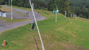 Skiareál Troják - Otočná kamera, svah A - 12.7.2025 v 09:30