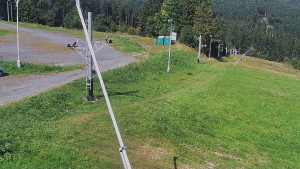 Skiareál Troják - Otočná kamera, svah A - 15.8.2025 v 11:30