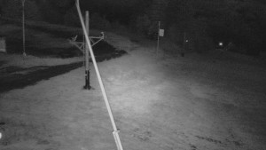Skiareál Troják - Otočná kamera, svah A - 12.9.2025 v 05:30