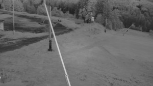Skiareál Troják - Otočná kamera, svah A - 12.9.2025 v 06:00