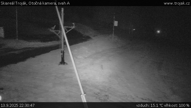 Skiareál Troják - Otočná kamera, svah A - 13.9.2025 v 22:30