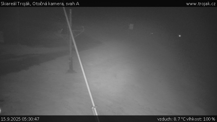Skiareál Troják - Otočná kamera, svah A - 15.9.2025 v 05:30