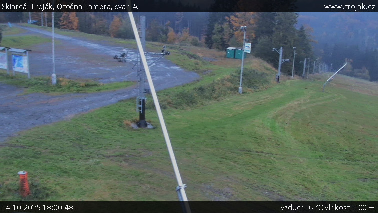 Skiareál Troják - Otočná kamera, svah A - 14.10.2025 v 18:00 Skiareál Troják - Otočná kamera, svah A - 14.10.2025 v 18:00