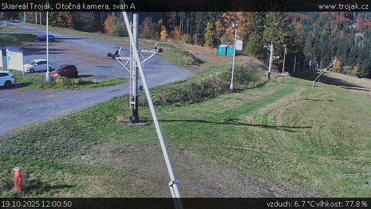 Skiareál Troják - Otočná kamera, svah A - 19.10.2025 v 12:00 Skiareál Troják - Otočná kamera, svah A - 19.10.2025 v 12:00