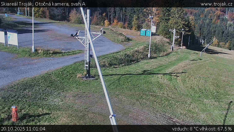 Skiareál Troják - Otočná kamera, svah A - 20.10.2025 v 11:01 Skiareál Troják - Otočná kamera, svah A - 20.10.2025 v 11:01