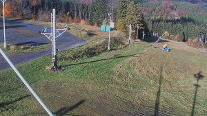 Skiareál Troják - Otočná kamera, svah A - 29.10.2025 v 09:00 Skiareál Troják - Otočná kamera, svah A - 29.10.2025 v 09:00