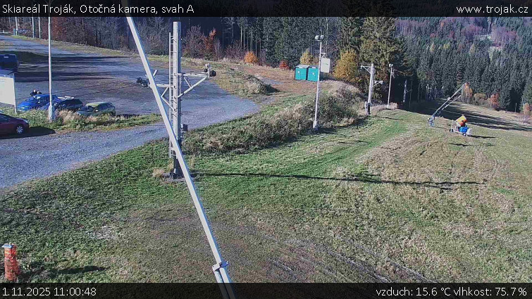 Skiareál Troják - Otočná kamera, svah A - 1.11.2025 v 11:00 Skiareál Troják - Otočná kamera, svah A - 1.11.2025 v 11:00