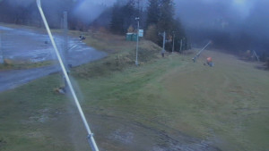 Skiareál Troják - Otočná kamera, svah A - 3.11.2025 v 06:30