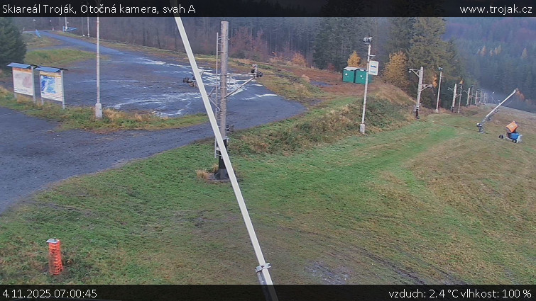 Skiareál Troják - Otočná kamera, svah A - 4.11.2025 v 07:00