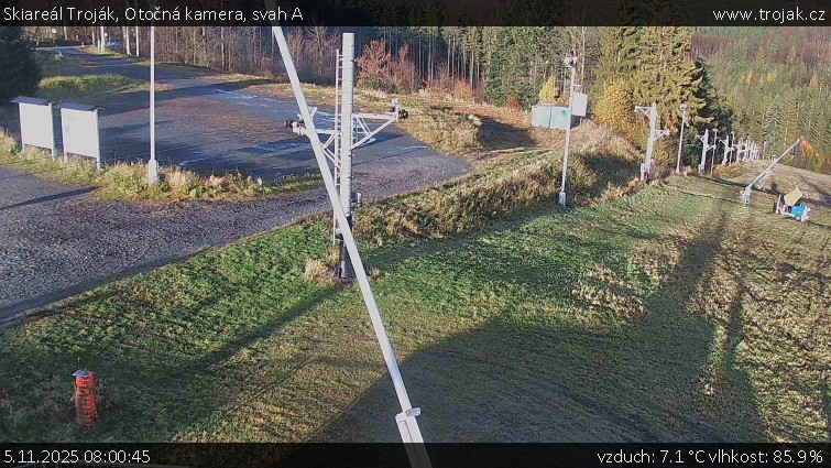 Skiareál Troják - Otočná kamera, svah A - 5.11.2025 v 08:00