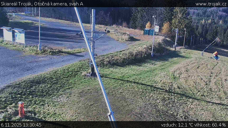 Skiareál Troják - Otočná kamera, svah A - 6.11.2025 v 13:30