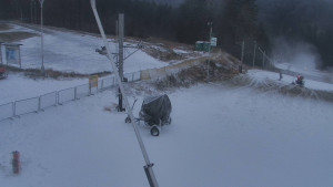 Skiareál Troják - Otočná kamera, svah A - 22.11.2025 v 07:00