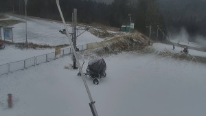 Skiareál Troják - Otočná kamera, svah A - 22.11.2025 v 11:00