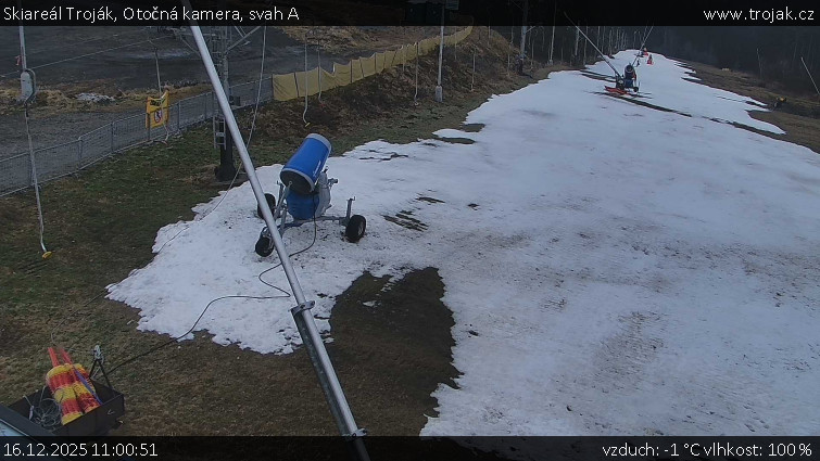Skiareál Troják - Otočná kamera, svah A - 16.12.2025 v 11:00