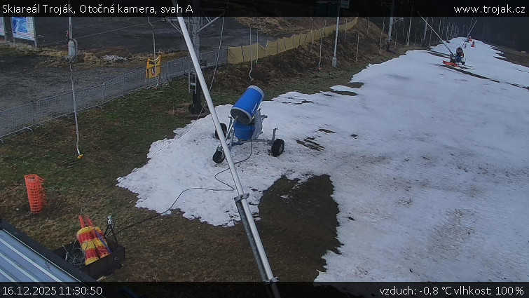Skiareál Troják - Otočná kamera, svah A - 16.12.2025 v 11:30