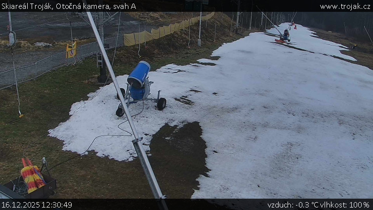 Skiareál Troják - Otočná kamera, svah A - 16.12.2025 v 12:30