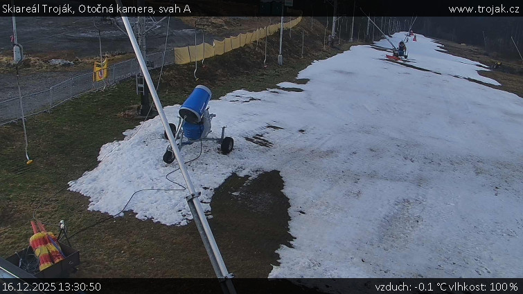 Skiareál Troják - Otočná kamera, svah A - 16.12.2025 v 13:30