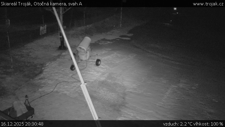 Skiareál Troják - Otočná kamera, svah A - 16.12.2025 v 20:30