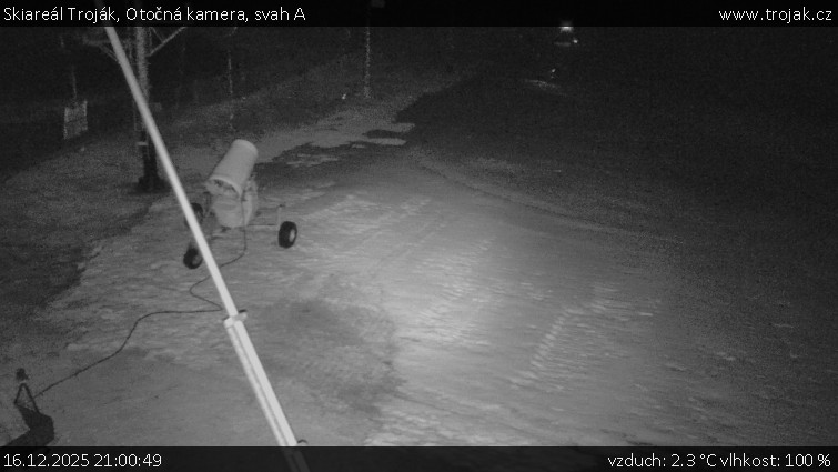 Skiareál Troják - Otočná kamera, svah A - 16.12.2025 v 21:00
