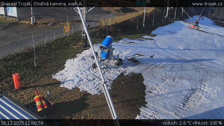 Skiareál Troják - Otočná kamera, svah A - 18.12.2025 v 11:00