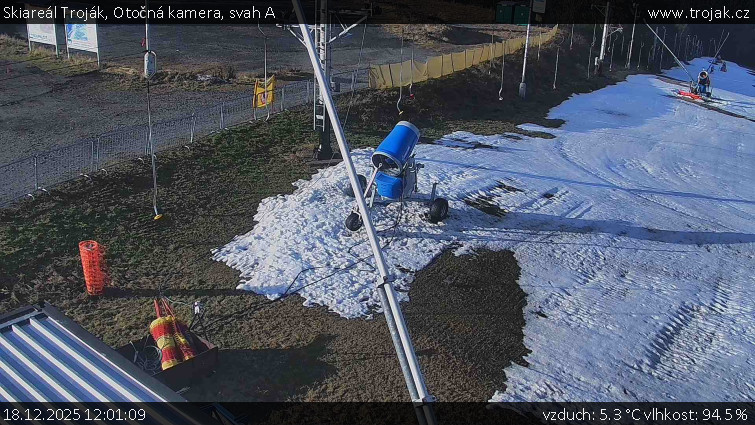 Skiareál Troják - Otočná kamera, svah A - 18.12.2025 v 12:01