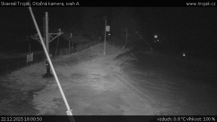 Skiareál Troják - Otočná kamera, svah A - 22.12.2025 v 18:00