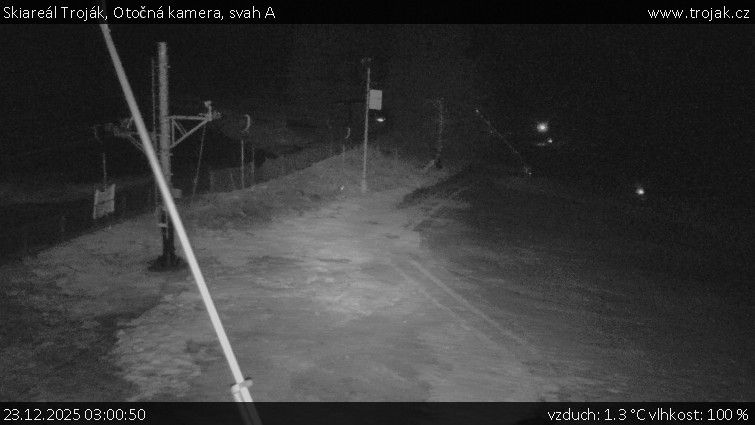 Skiareál Troják - Otočná kamera, svah A - 23.12.2025 v 03:00