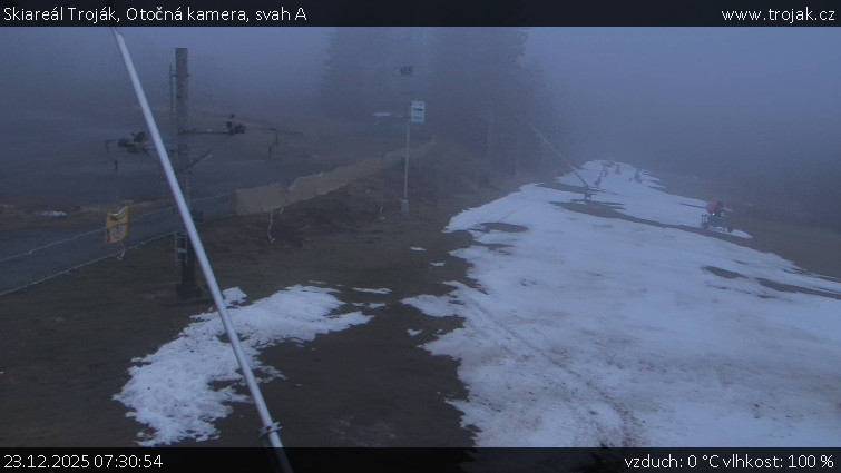 Skiareál Troják - Otočná kamera, svah A - 23.12.2025 v 07:30