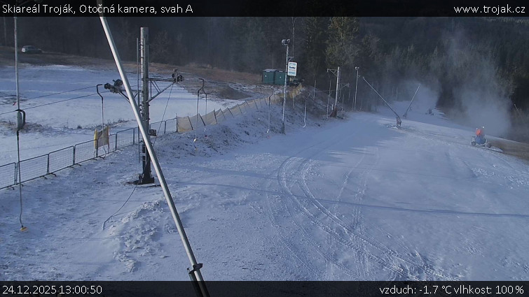 Skiareál Troják - Otočná kamera, svah A - 24.12.2025 v 13:00