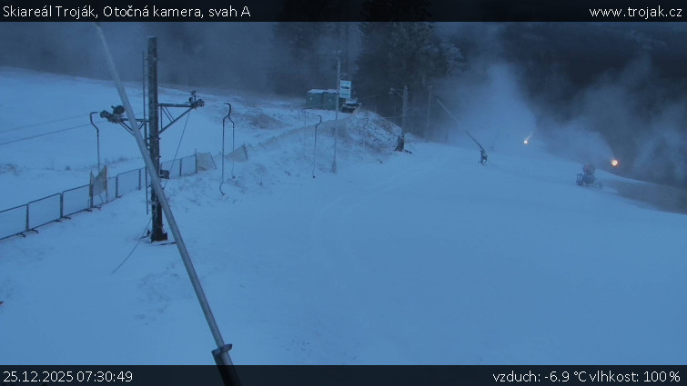 Skiareál Troják - Otočná kamera, svah A - 25.12.2025 v 07:30