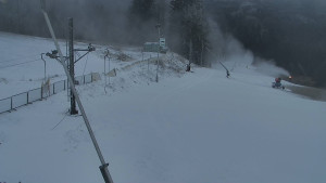 Skiareál Troják - Otočná kamera, svah A - 25.12.2025 v 08:30