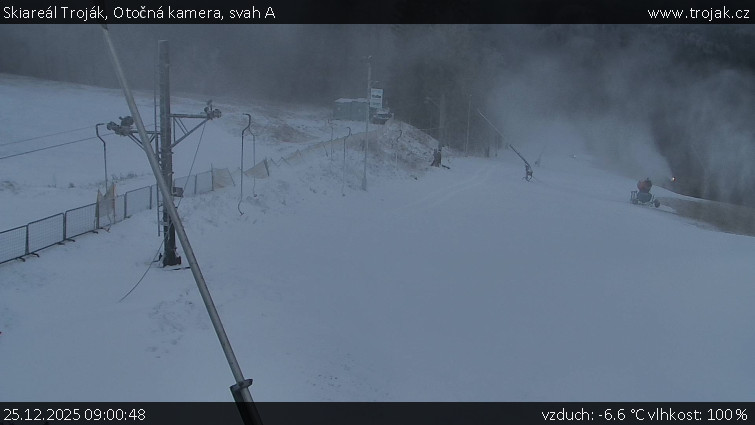 Skiareál Troják - Otočná kamera, svah A - 25.12.2025 v 09:00