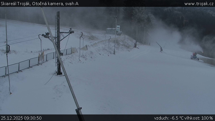 Skiareál Troják - Otočná kamera, svah A - 25.12.2025 v 09:30