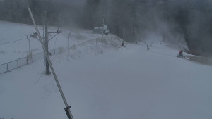 Skiareál Troják - Otočná kamera, svah A - 25.12.2025 v 11:00