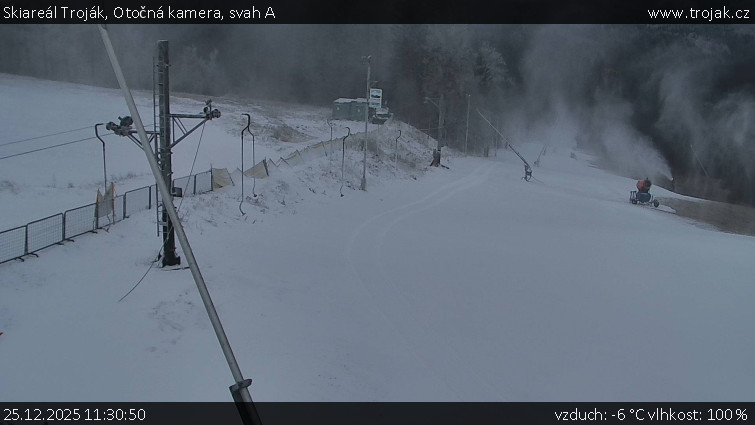 Skiareál Troják - Otočná kamera, svah A - 25.12.2025 v 11:30
