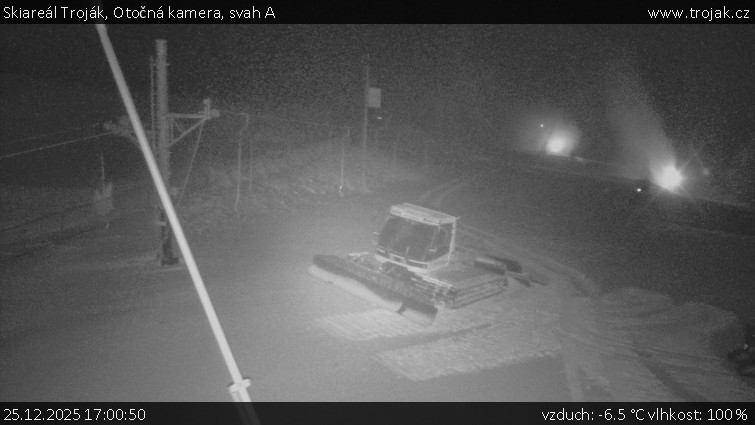 Skiareál Troják - Otočná kamera, svah A - 25.12.2025 v 17:00