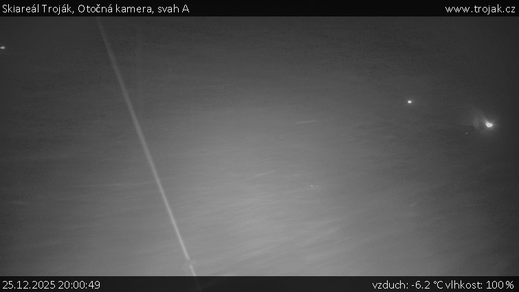 Skiareál Troják - Otočná kamera, svah A - 25.12.2025 v 20:00