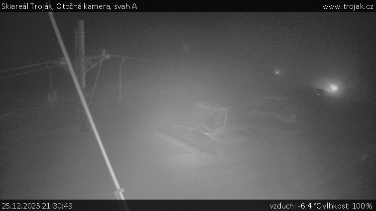 Skiareál Troják - Otočná kamera, svah A - 25.12.2025 v 21:30