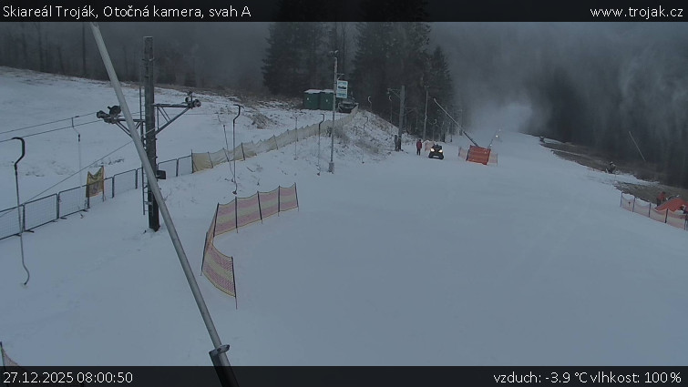 Skiareál Troják - Otočná kamera, svah A - 27.12.2025 v 08:00
